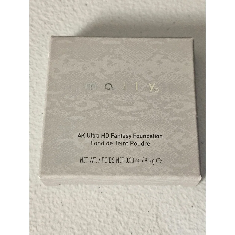 New Mally 4K Ultra HD Fantasy Foundation Light 0.33oz Sealed
